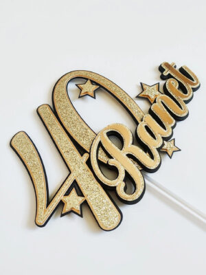 mitmevärviline koogitopper mitmekihiline kihiline tordikaunistus nimega topper nimeline vanusega kuldne must mehele juubel