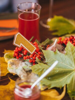 lõvikuningas, koogitopper, simba, timon, pumba, dzungel, esimene sünnipäev, sünnipäev, kaunistus, tordikaunistus, peodekoratsioon, suupistetikud