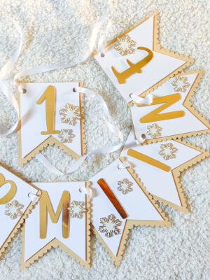 bänner lipukett mitmekihiline värviline lihtne nimeline tekstiga lapsele sünnipäev pidu lapsed