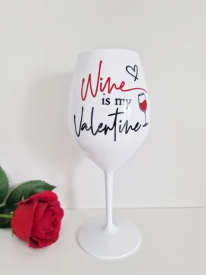 wine is my valentine lõbus pokaal kingitus sõbrannale sõbrapäevaks valentinipäevaks kingiidee